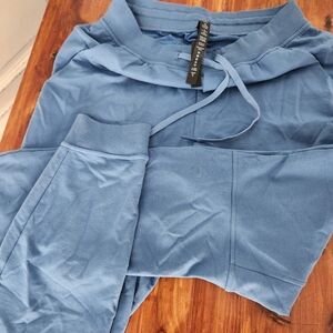 Women's Lululemon Blue Dance Studio Joggers (Small)